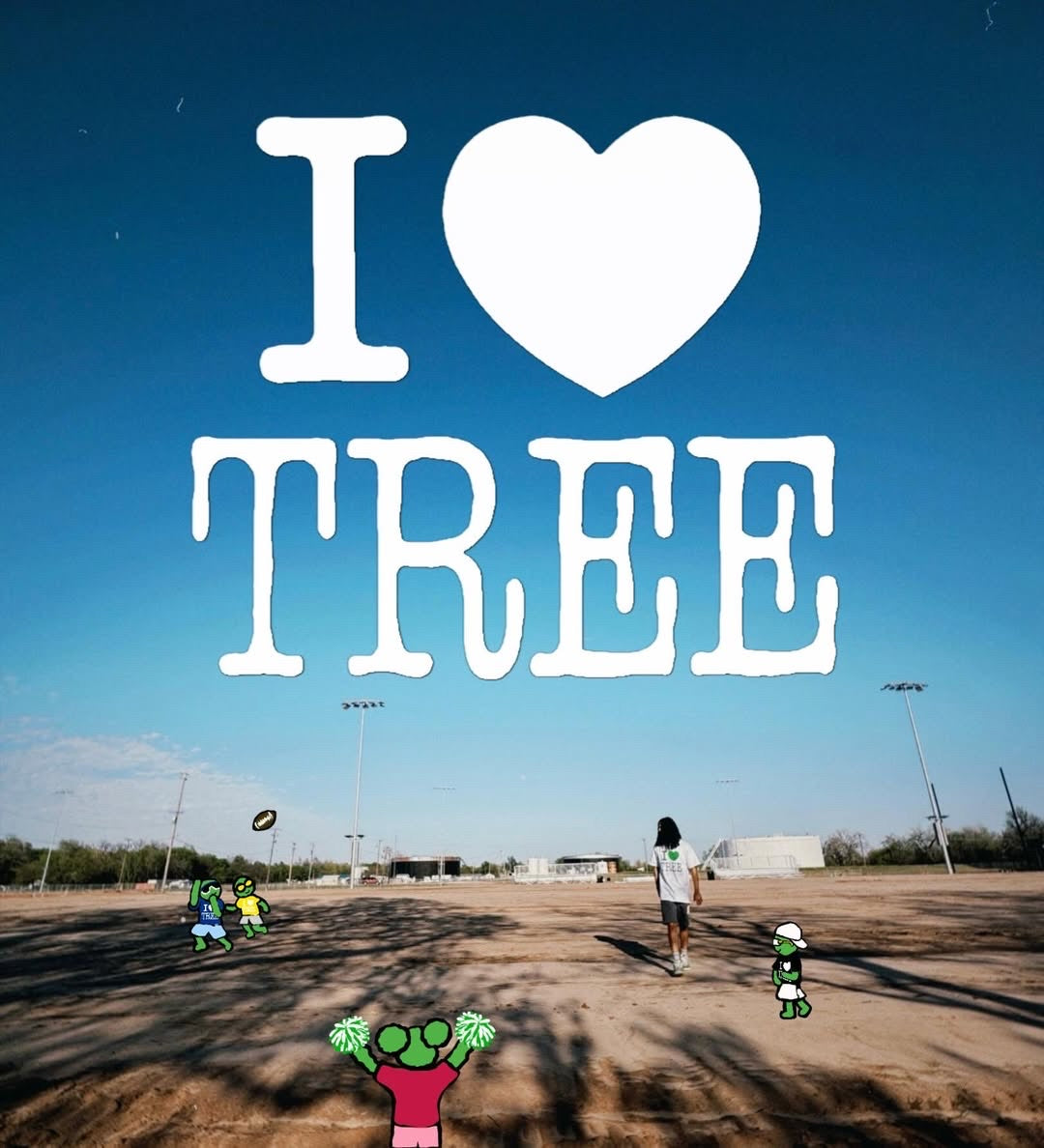'I HEART TREE' TEE